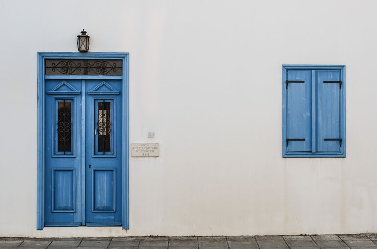 door-g21b25689c_1920